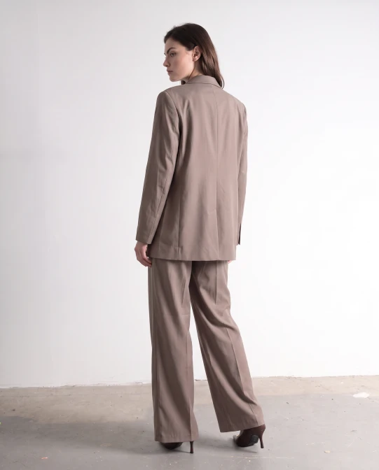 ON MODEL - ANUR (NE DIRATI)_G02 - FULL_2026-09-10_02-54-39