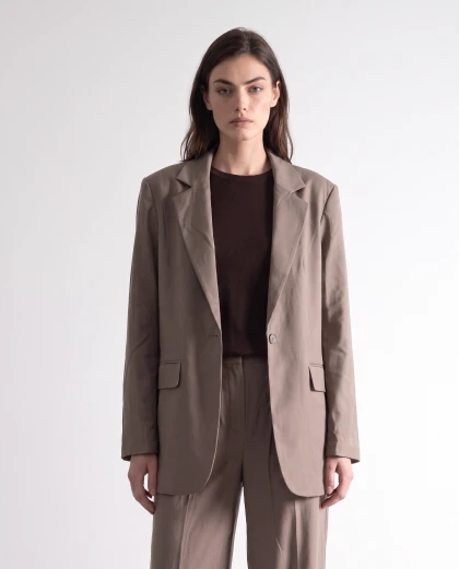 ON MODEL - ANUR (NE DIRATI)_G03 TOP_2026-09-10_02-54-51