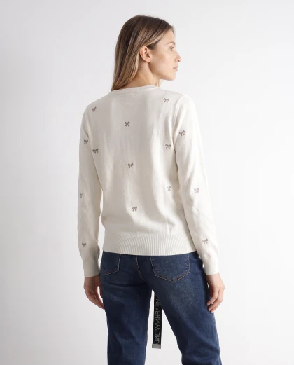 ON MODEL - ANUR (NE DIRATI)_G04 TOP_2026-09-10_00-48-59