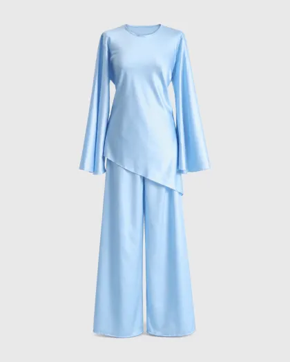Satenski komplet Ottavia, zvonasti rukavi i wide leg pantalone, baby plavi